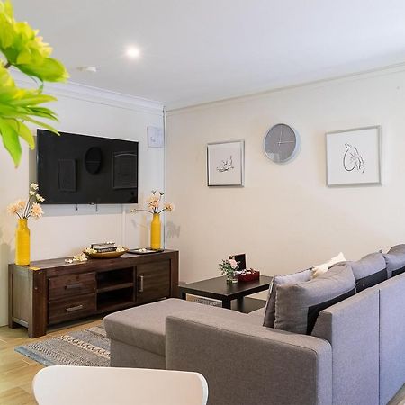 Lotus Stay Manly - Apartment 31F Sydney Bagian luar foto